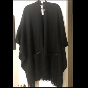 Black fringed poncho with pockets